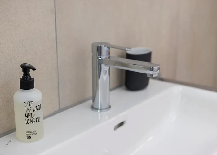 Apartman Stayy Bijou Balgrist Nahe Spital Und Kinderspital - 24h Self Check-in - Parking