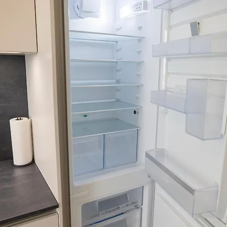 Stayy Bijou Balgrist Premium Near Hospitals - 24h Self Check-in - Parking