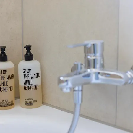 Stayy Bijou Balgrist Nahe Spital Und Kinderspital - 24h Self Check-in - Parking Ζυρίχη