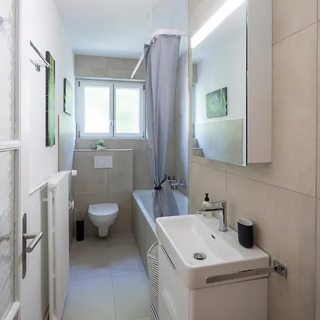 Stayy Bijou Balgrist Nahe Spital Und Kinderspital - 24h Self Check-in - Parking Διαμέρισμα